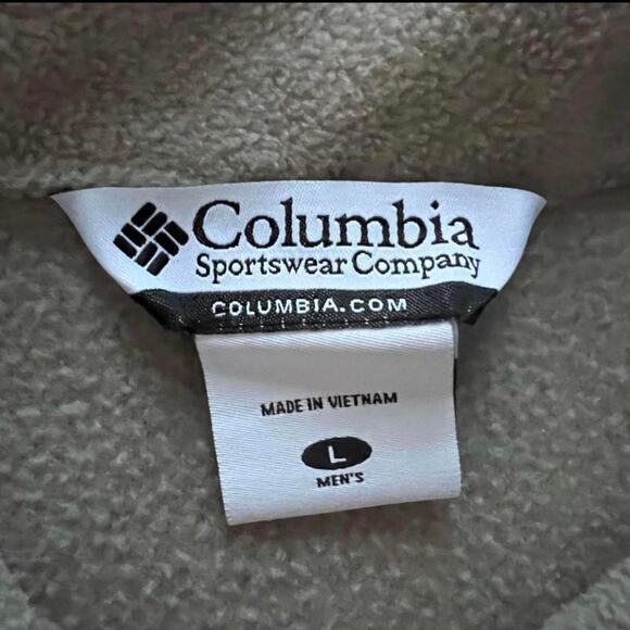 Columbia men’s size large tan fleece vest Full Zip up - Picture 3 of 7